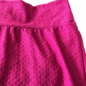 Textured Lularoe Cassie skirt